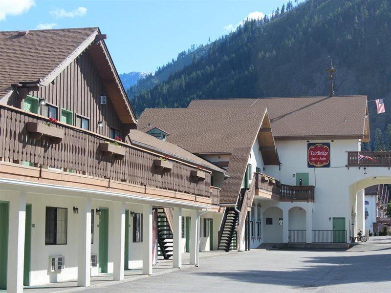 Fairbridge Inn & Suites Leavenworth Exterior photo