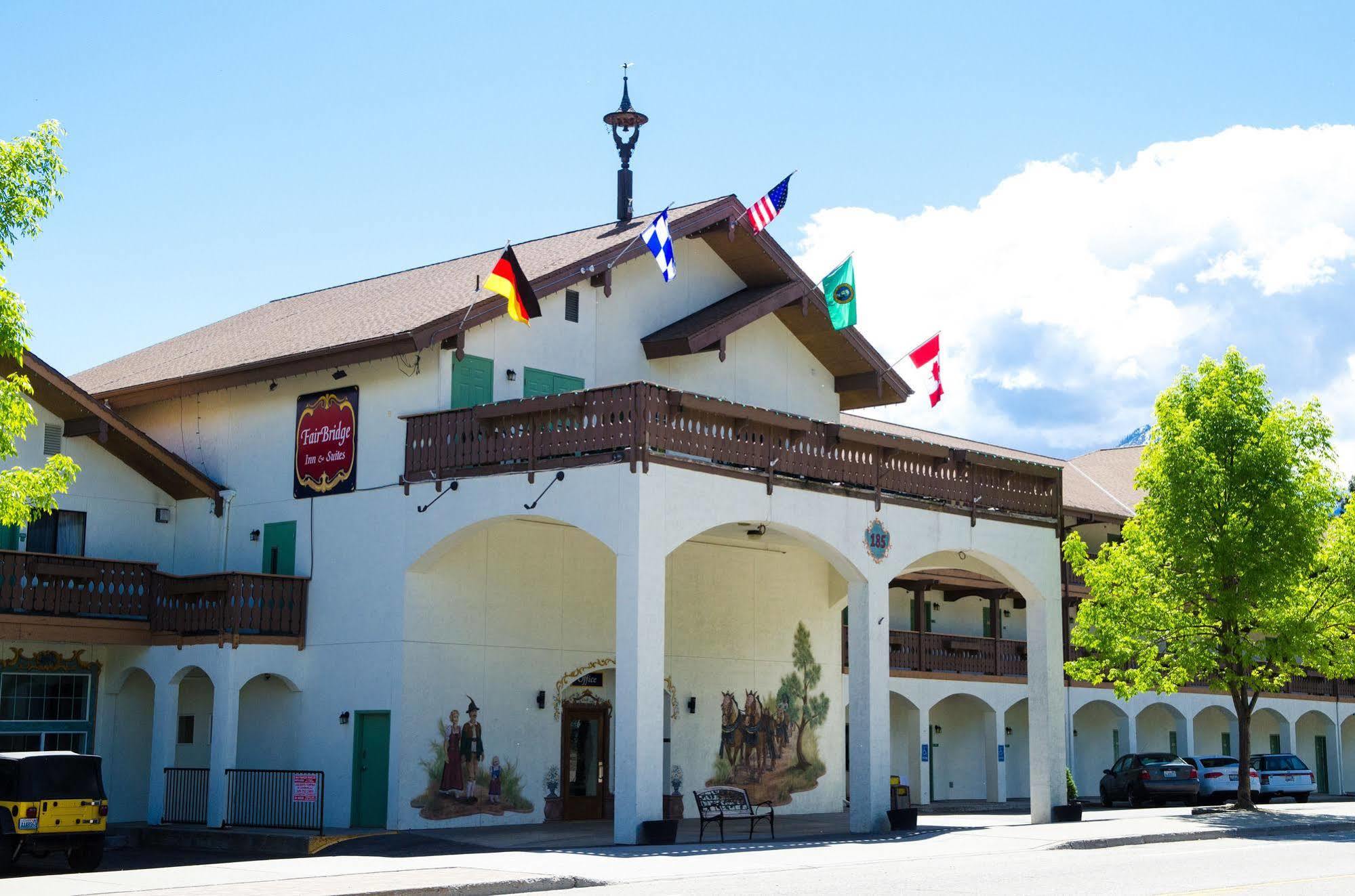 Fairbridge Inn & Suites Leavenworth Exterior photo